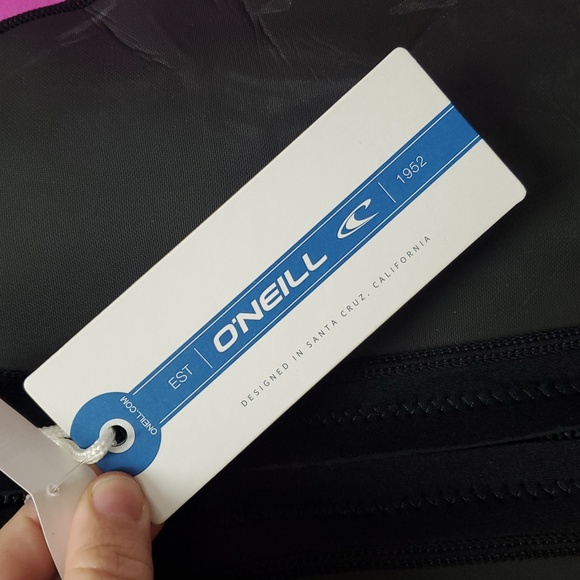 O'Neill Black and Pink Neoprene Wetsuit for Swimming - Picture 3 of 8